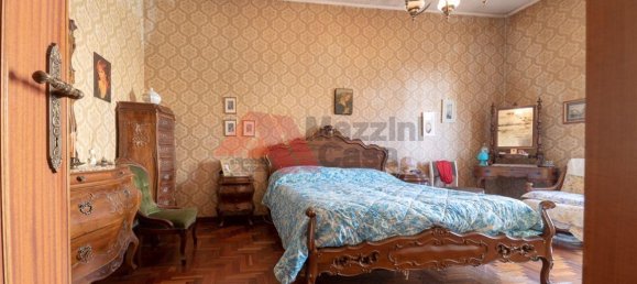 8-Zimmer Haus in Ravenna, Italy, Nr. 33079 3