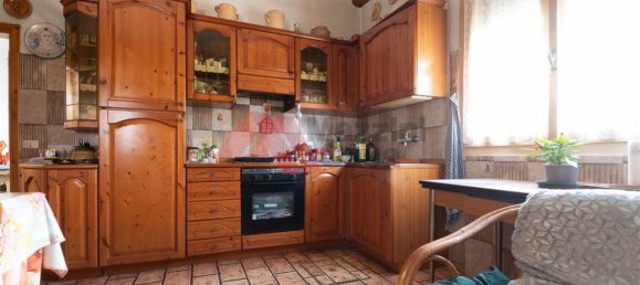 8-Zimmer Haus in Ravenna, Italy, Nr. 33079 11