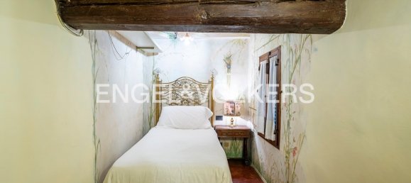 3 bedrooms Apartment in Florence, Italy No. 131933 25
