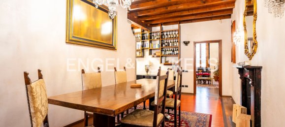 3 bedrooms Apartment in Florence, Italy No. 131933 14