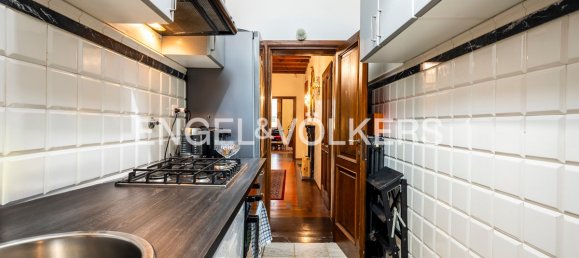 3 bedrooms Apartment in Florence, Italy No. 131933 17