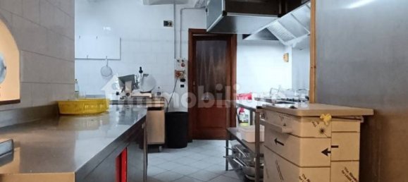 Imóvel comercial de 5 divisões em Savigliano, Italy N.º 53266 11