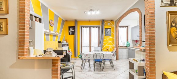 Квартира с 4 комнатами в Бра, Италия № 93011 9