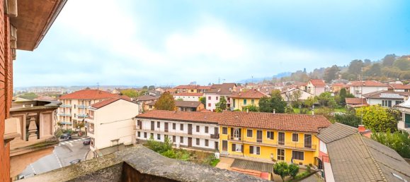 Квартира с 4 комнатами в Бра, Италия № 93011 38