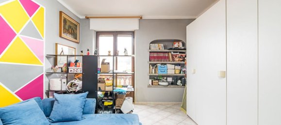 Квартира с 4 комнатами в Бра, Италия № 93011 31