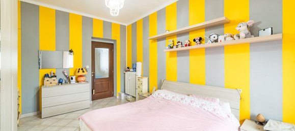 Квартира с 4 комнатами в Бра, Италия № 93011 21