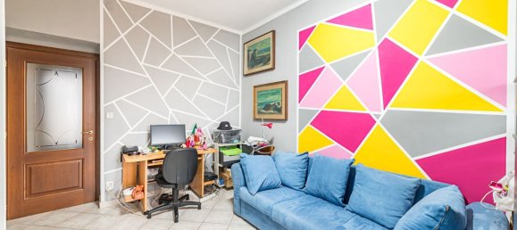 Квартира с 4 комнатами в Бра, Италия № 93011 32