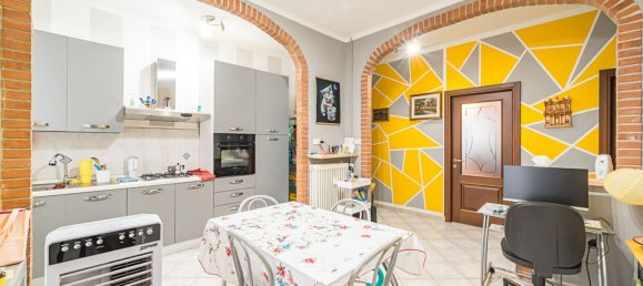 Квартира с 4 комнатами в Бра, Италия № 93011 11