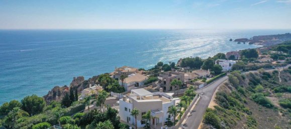 4 bedrooms Villa in Albufeira, Portugal No. 25680 33