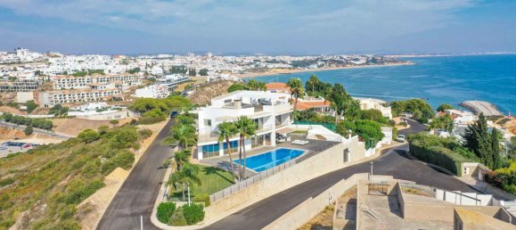 4 bedrooms Villa in Albufeira, Portugal No. 25680 26