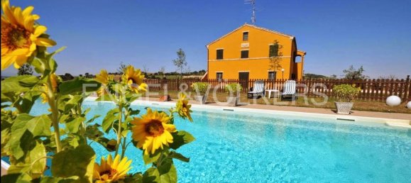 9 bedrooms Villa in Recanati, Italy No. 64748 27