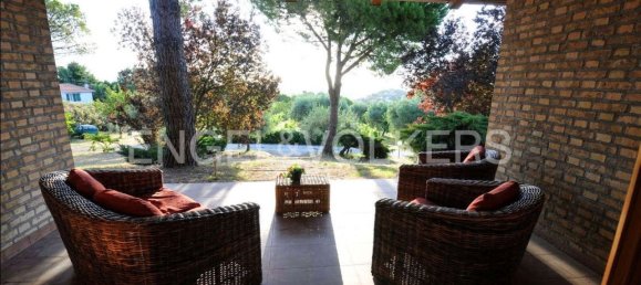 9 bedrooms Villa in Recanati, Italy No. 64748 8