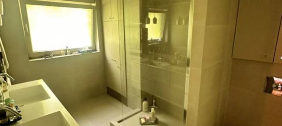 Casa de 5 dormitorios en Sainte-Ruffine, France No. 275931 11