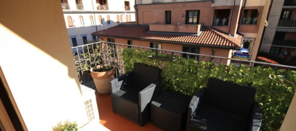 2-salle Penthouse à Senago, Italy No. 37535 22