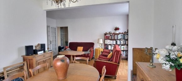 3 bedrooms Apartment in Fontenay-le-Fleury, France No. 188589 2