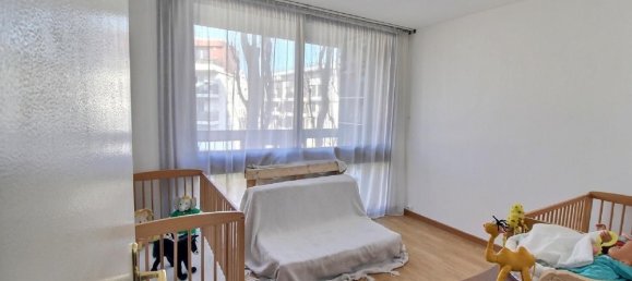 3 bedrooms Apartment in Fontenay-le-Fleury, France No. 188589 5