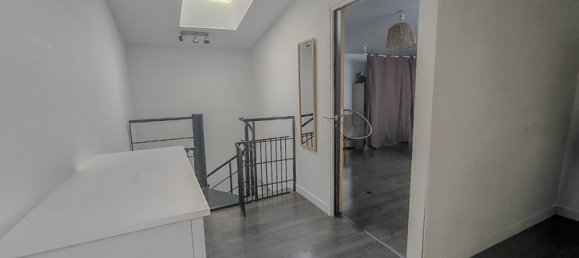 Casa de 2 dormitorios en Saint-Venant, France No. 240884 4