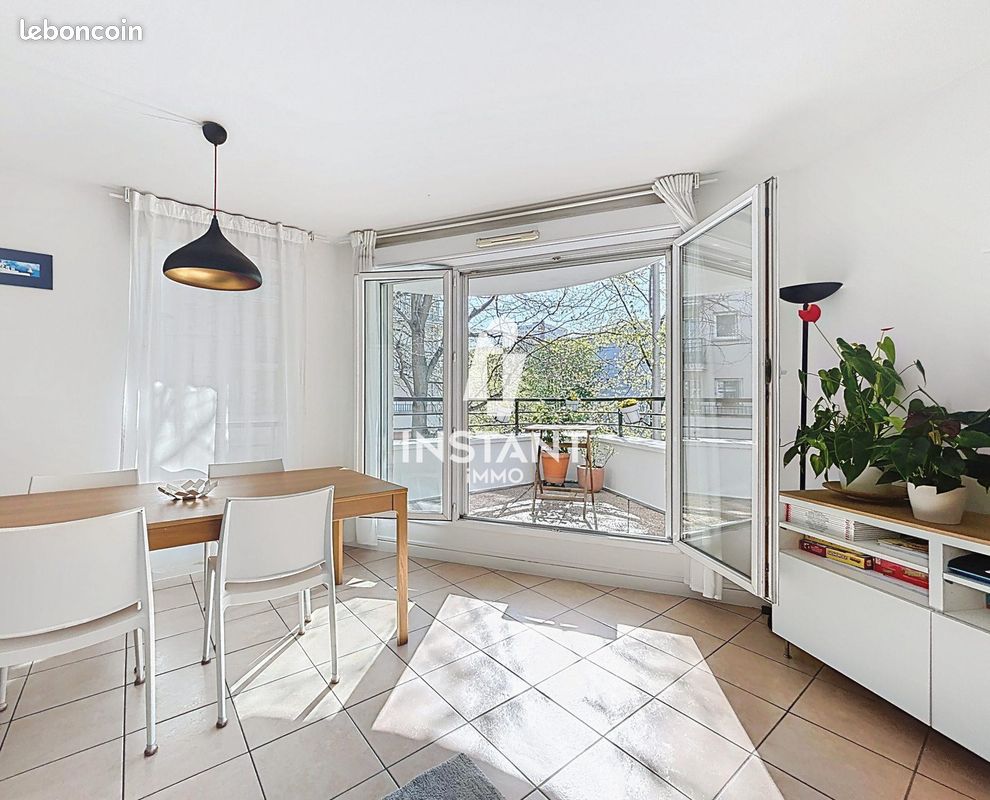 2 Schlafzimmer Wohnung in Alfortville, France, Nr. 147007