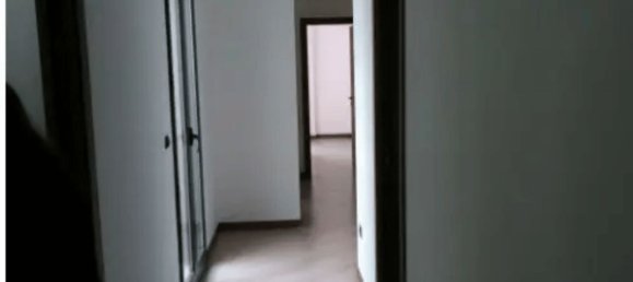 312m² Commercial property in Latiano, Italy No. 381333 5