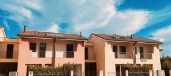 5 rooms House in Castelfranco Veneto, Italy No. 218661 17