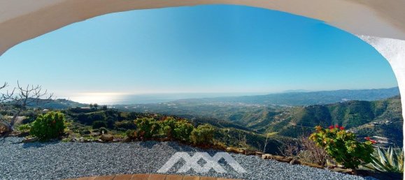 3 bedrooms House in Arenas, Spain No. 131051 38