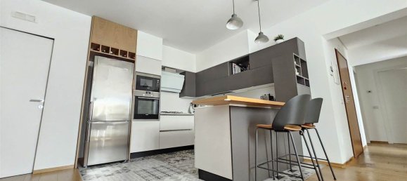 5 rooms Apartment in Altamura, Italy No. 211129 5