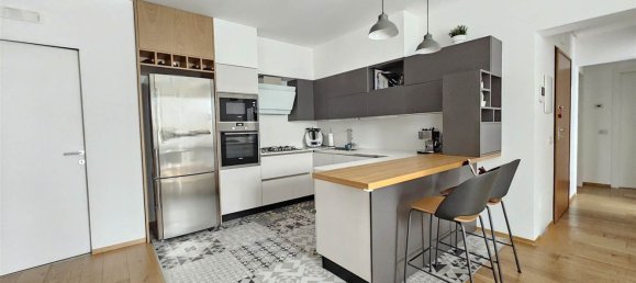 5 rooms Apartment in Altamura, Italy No. 211129 4