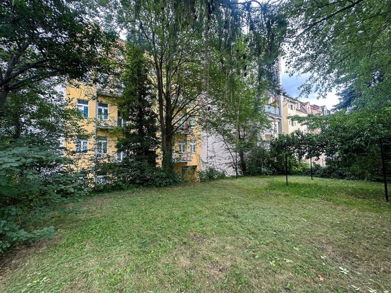 Bâtiment à Gorlitz, Germany 506m² No. 312088