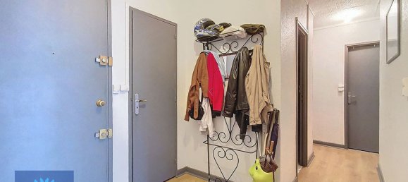 2 bedrooms Apartment in Mennecy, France No. 179156 7