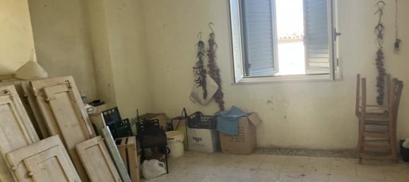 Дом с 9 комнатами в Фурчи, Италия № 144725 9