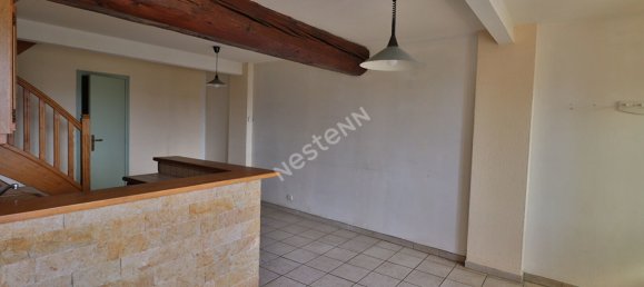 Casa de 4 dormitorios en Bully, France No. 198160 4