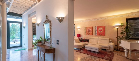 17 bedrooms Villa in San Martino Buon Albergo, Italy No. 60263 21