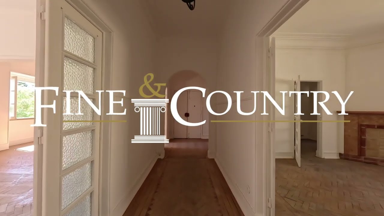 4 bedrooms Apartment in Lisbon, Portugal No. 205263