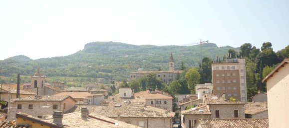 10 rooms Duplex in San Benedetto del Tronto, Italy No. 174711 9