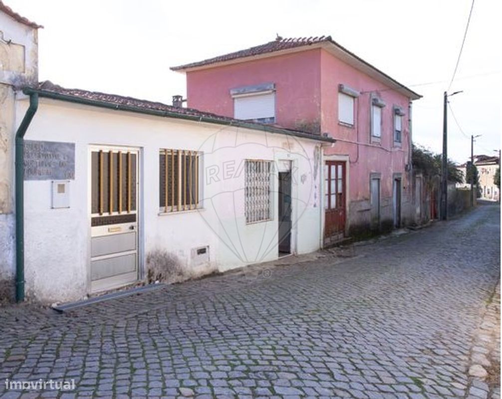 5 bedrooms House in Vila Nova de Gaia, Portugal No. 29737