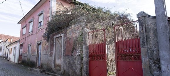 5 bedrooms House in Vila Nova de Gaia, Portugal No. 29737 2