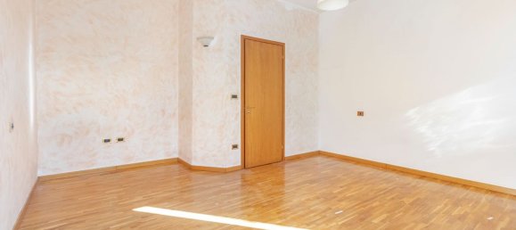 6 Schlafzimmer Haus in Ravenna, Italy, Nr. 320096 16