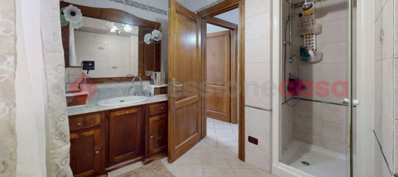 10-salle Maison à Vagli Sotto, Italy No. 237847 50