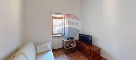 3 bedrooms Apartment in Valtopina, Italy No. 73440 31