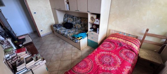 Apartamento T2 em Sant'Ambrogio di Torino, Italy N.º 58882 11