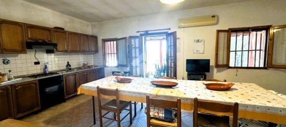 2 bedrooms House in Sassari, Italy No. 292467 7