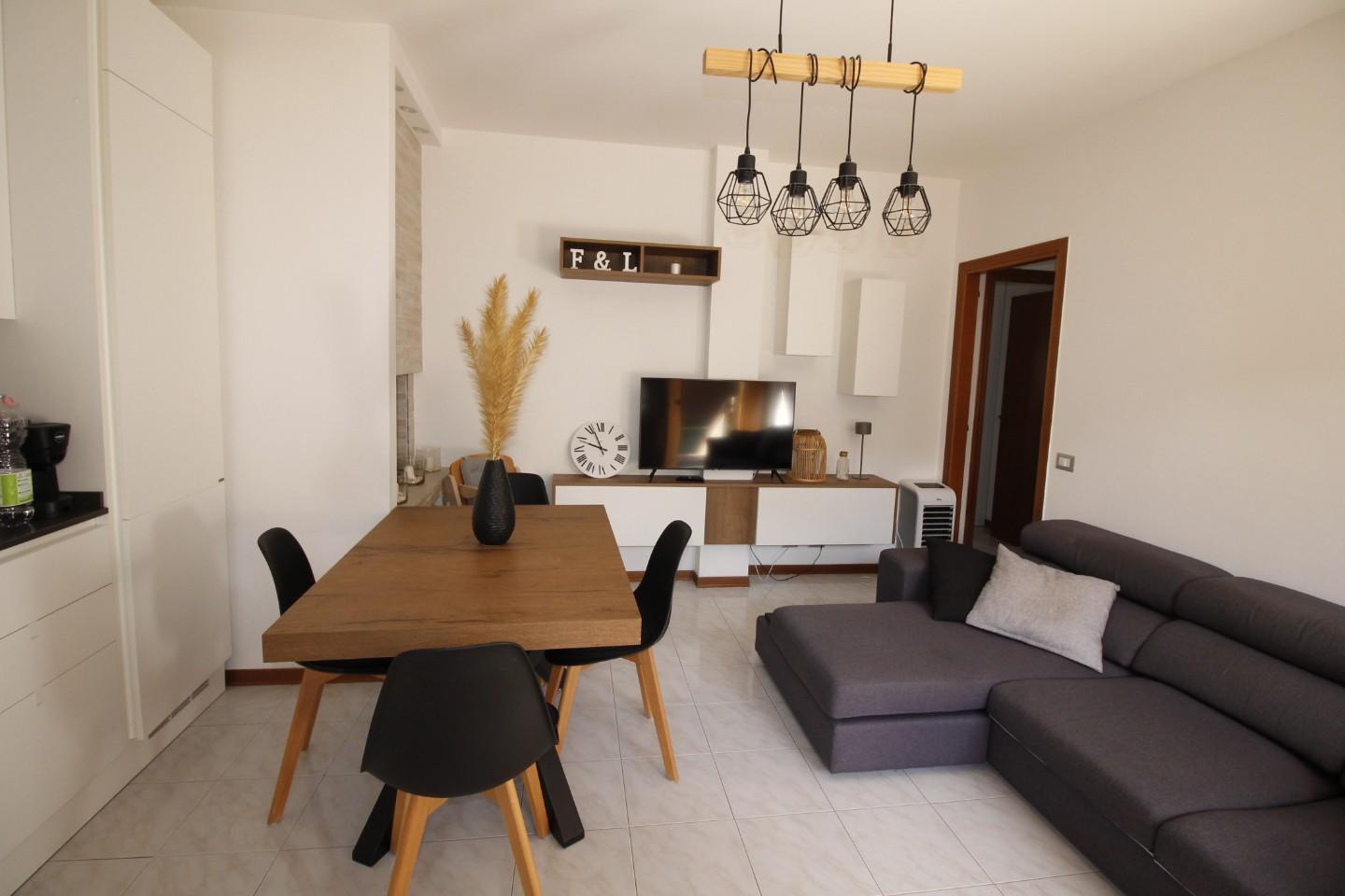 Apartamento T2 em Colle di Val d'Elsa, Italy N.º 358808