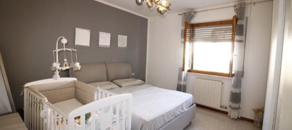 Apartamento T2 em Colle di Val d'Elsa, Italy N.º 358808 5