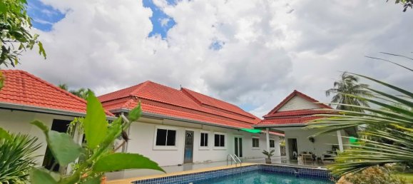 4 bedrooms Cafe / restaurant in Pattaya, Thailand No. 169 4