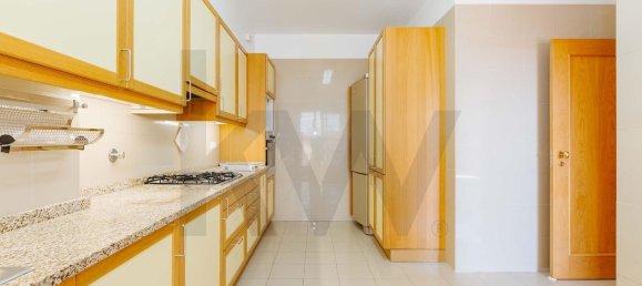 3 bedrooms Duplex in Cascais, Portugal No. 142847 25