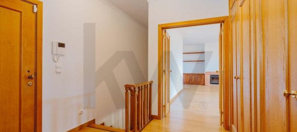 3 bedrooms Duplex in Cascais, Portugal No. 142847 21