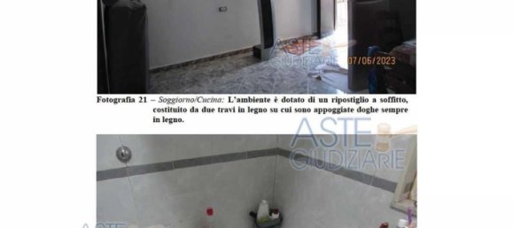 Квартира с 4 комнатами в Неаполь, Италия № 9965 2