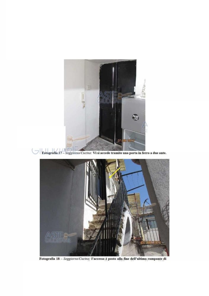 Квартира с 4 комнатами в Неаполь, Италия № 9965