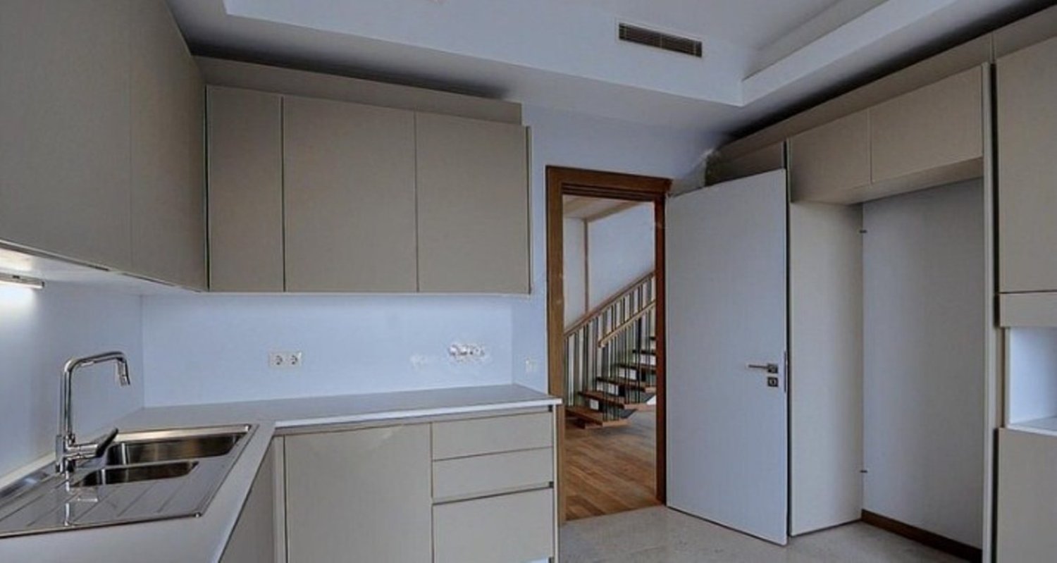 Квартира 3+1 в Стамбул, Турция № 24291