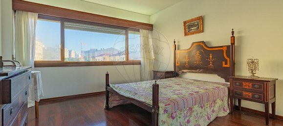 6 bedrooms House in Matosinhos, Portugal No. 188265 13